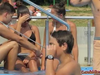 Sexy Bikini babes Voyeur HD Video Spycamm