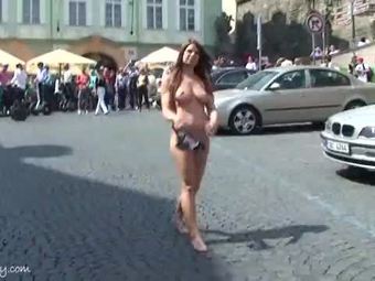 Hot Babe MonaLee Has Fun In Public Streets