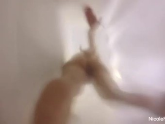 Nicole Aniston Showers