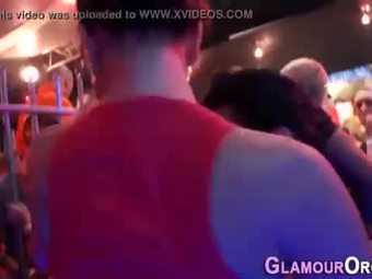 Party babes give blowjobs