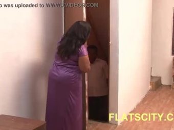 Indian Aunty Trapped by Electrician